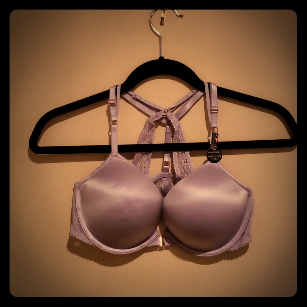 BNWT Victoria's Secret Bombshell Bra 34C